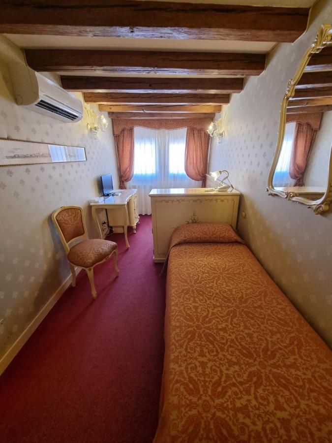 Locanda Al Leon Frühstückspension 3*