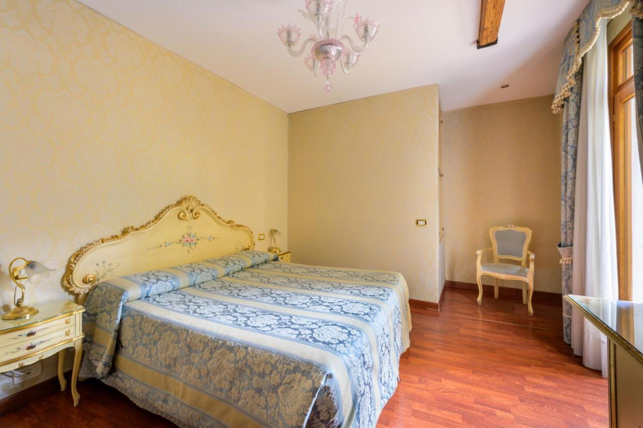 Locanda Al Leon 3* Venedig